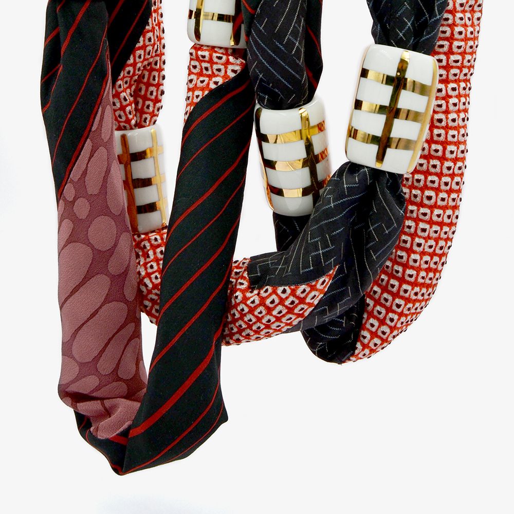 Colier Möbius 06, colaborare made with time și gruni - imagine 2