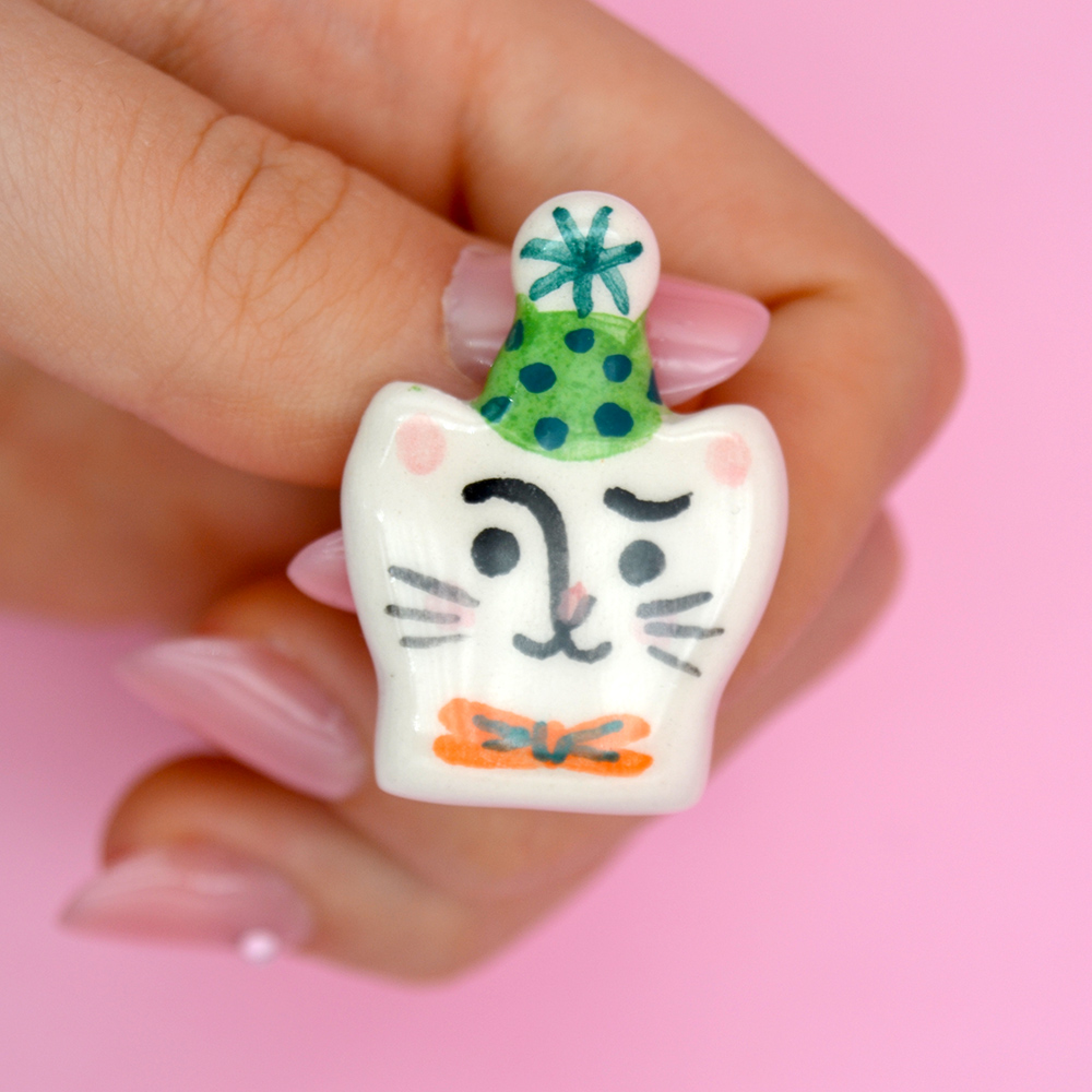Broșă copii, Party animals - Pisic cu coif verde - imagine 2